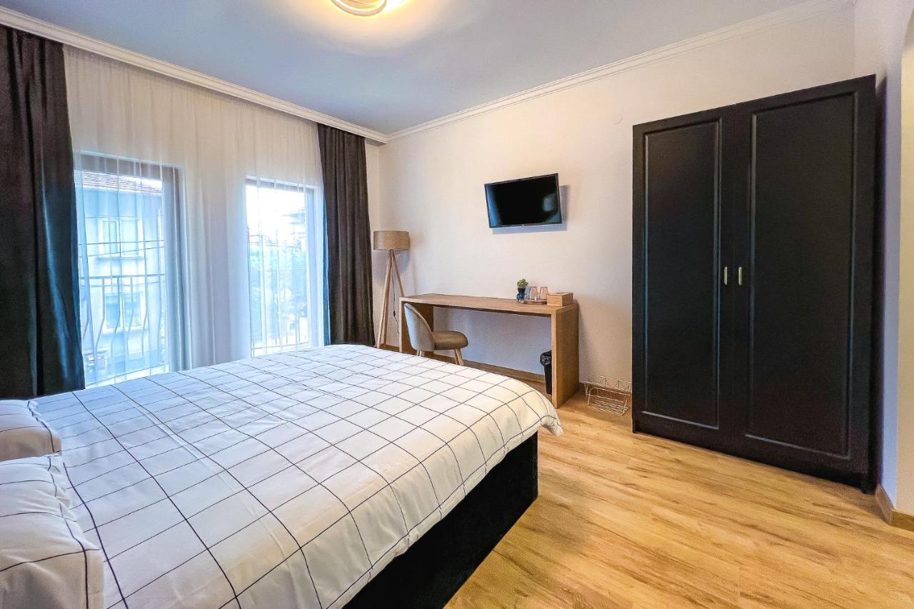 Deluxe Central Rooms Карлово Екстериор снимка
